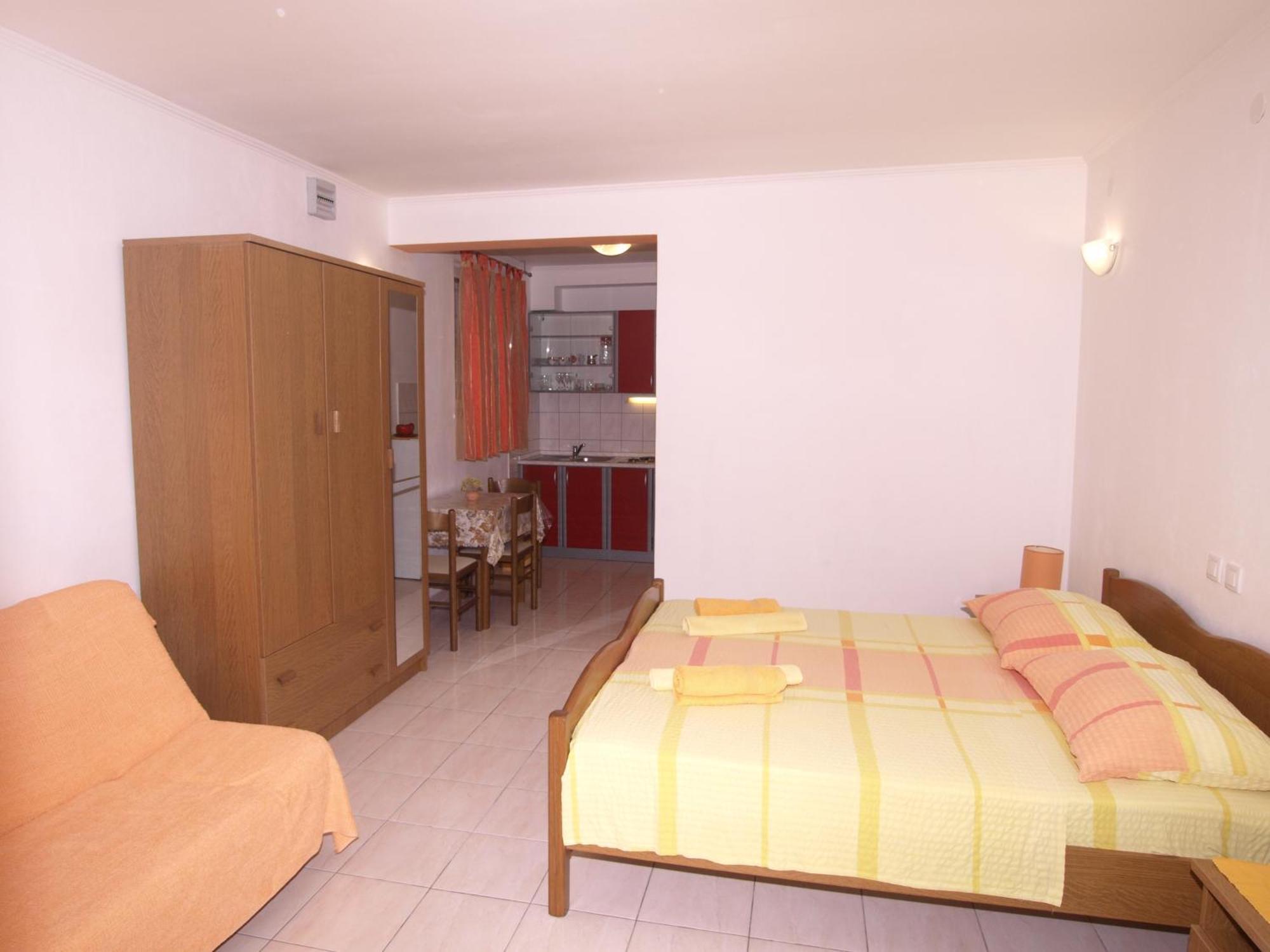 Danijela Apartment Lumbarda
